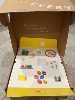 Lovevery The Investigstor Complete Kit