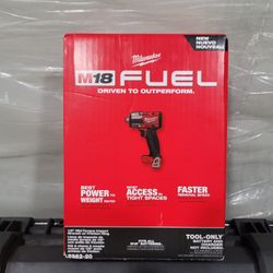 Milwaukee M18 Fuel 1/2 Mid Torque Impact Wrench Tool Only New 