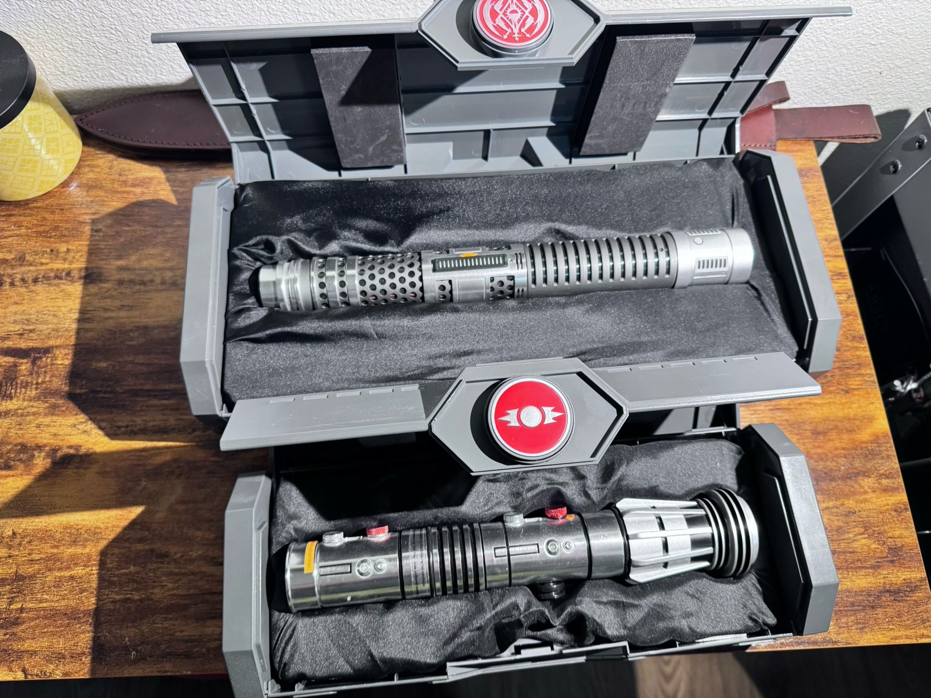 DARTH MAUL LEGACY & SHADOW LIGHTSABER HILTS STAR WARS DISNEY