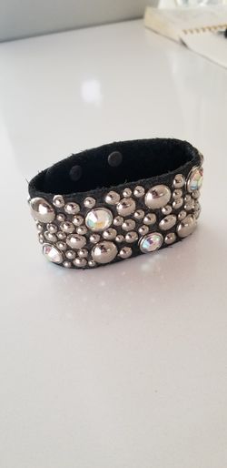 Leather Cuff Bracelet -Unisex