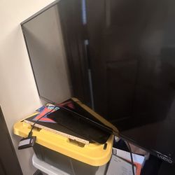 32 Inch Vizio TV