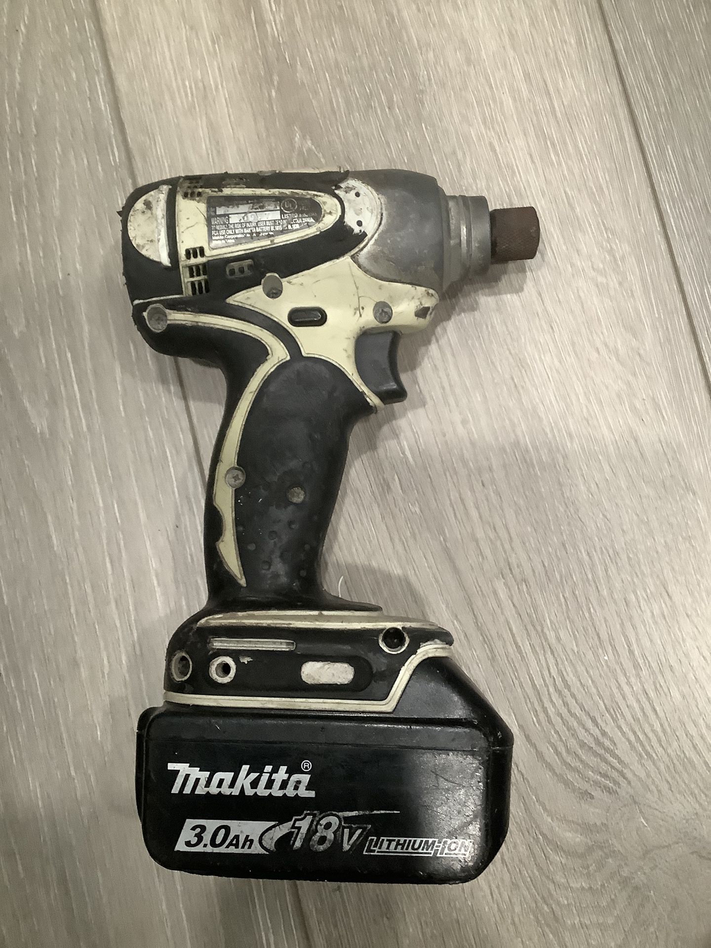 Makita BTD142 18V Compact Cordless Impact Driver
