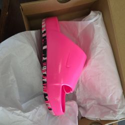 Nike Hyper Pink Women's Slides