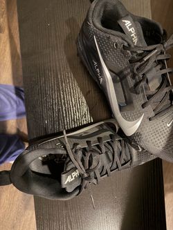 Football cleats