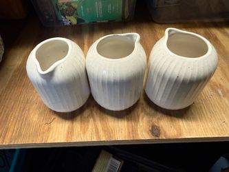 3in. Ceramic Creamer Dish