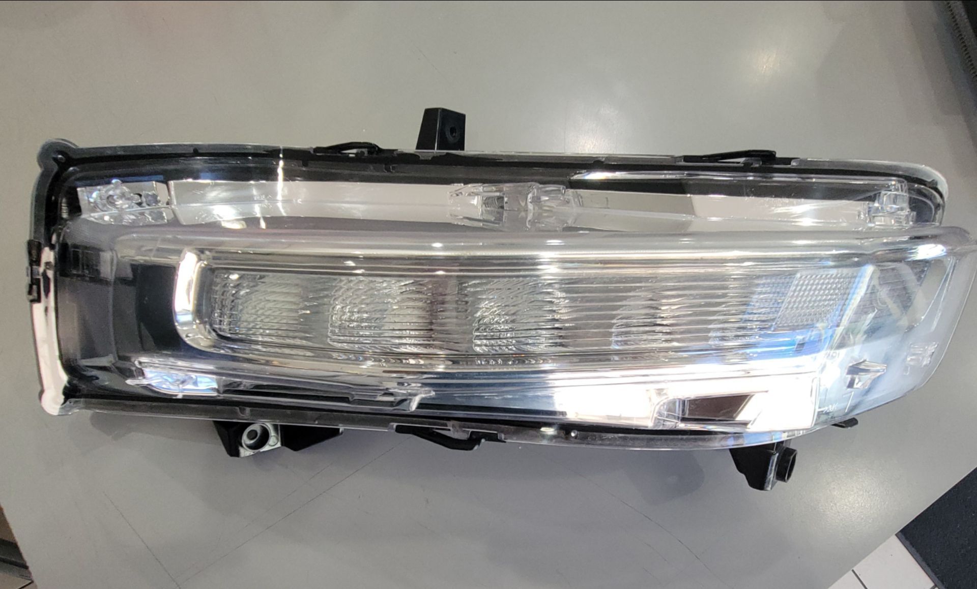 2018–2023 Ford Mustang Driver Fog Light OEM