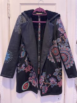 Vintage winter coat Faux sheep fur lining Boho style Embroidered REAL