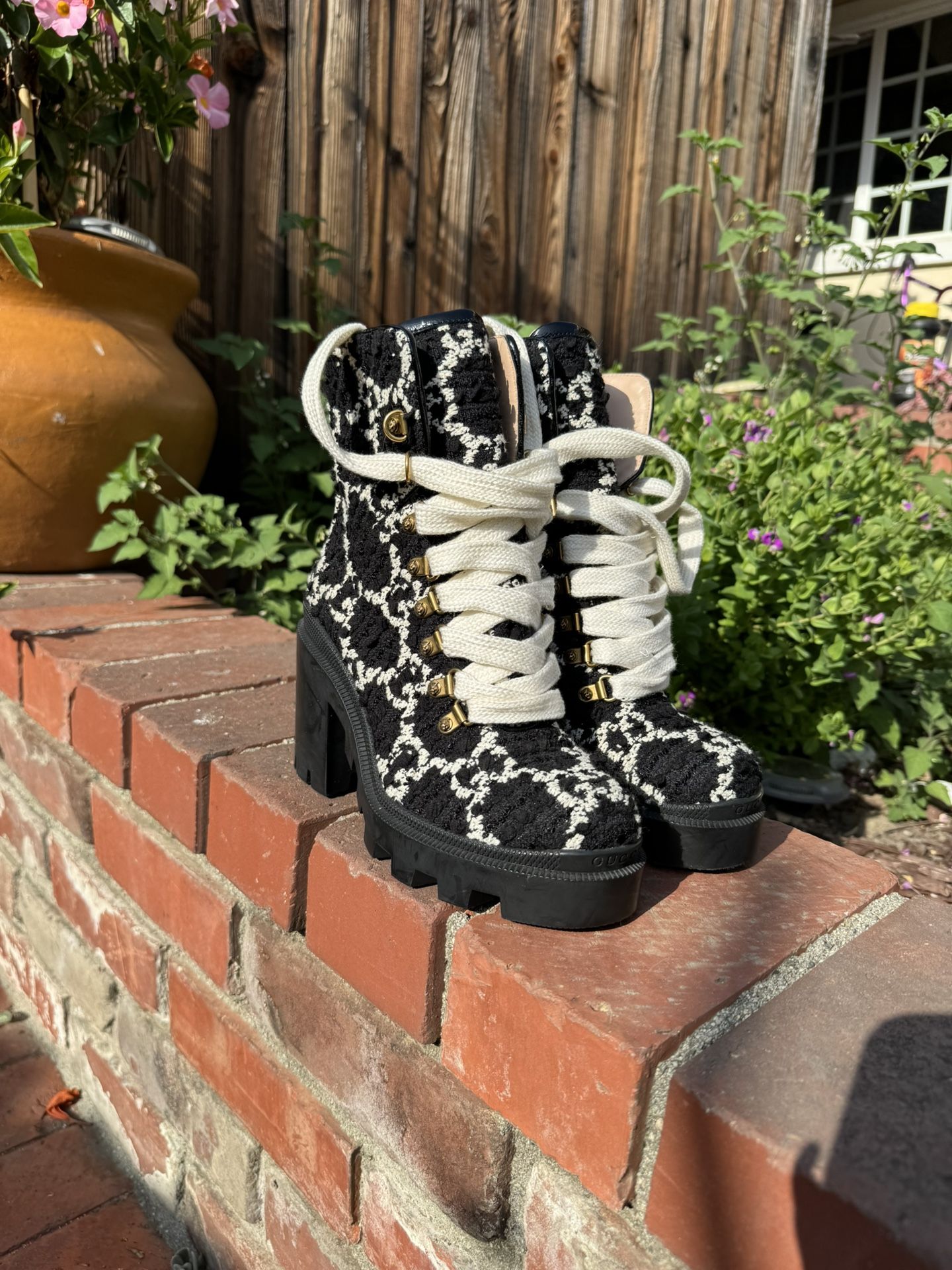 Black Boots