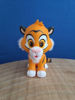 Disney's Aladdin RAJAH, Princess Jasmine's pet tiger - 6.5" plastic figure