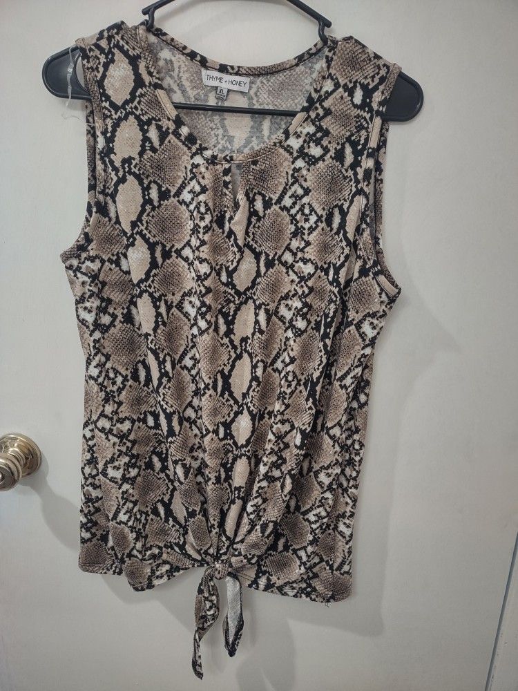 Women's xl Top