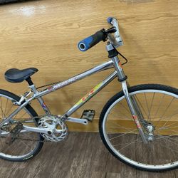 1994 GT MACH ONE BMX