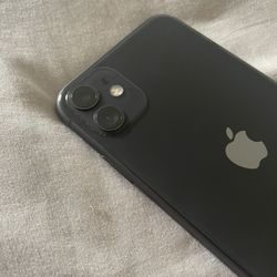 iPhone 11 Unlocked 