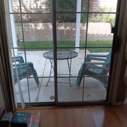 Patio Table And 3 Chairs