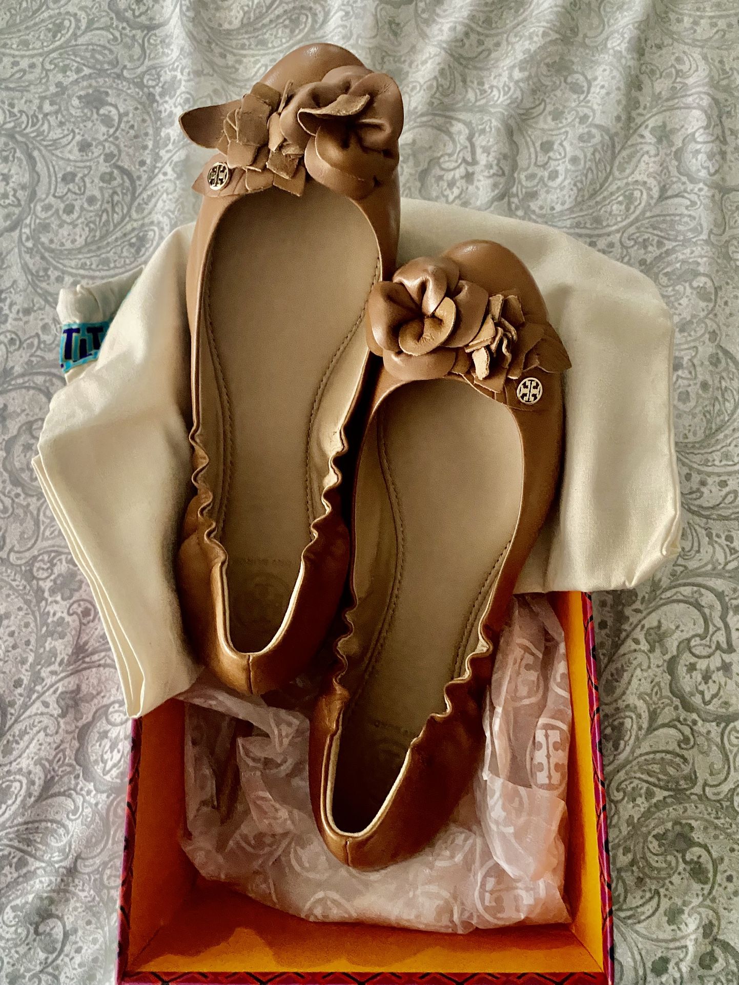 Tory Burch Blossom Ballet SZ 9