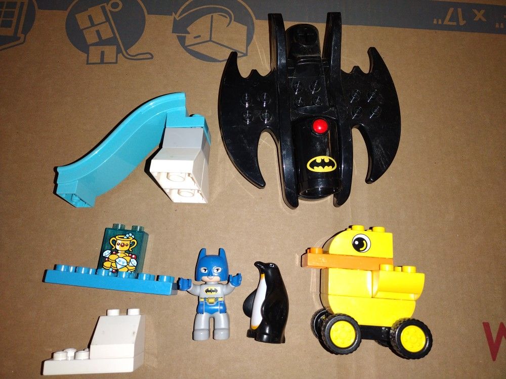 LEGO DUPLO DC Batman Batwing Adventure 10823