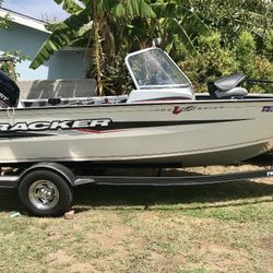 2018 TRACKER PRO V165 Guide