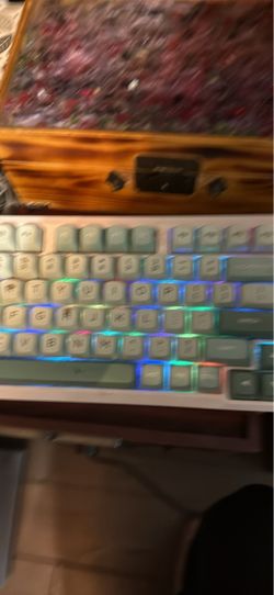 Dragon eye keyboard