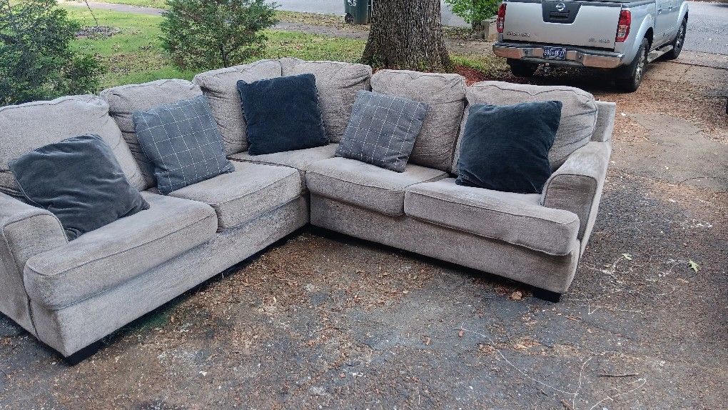 Remix Furniture 