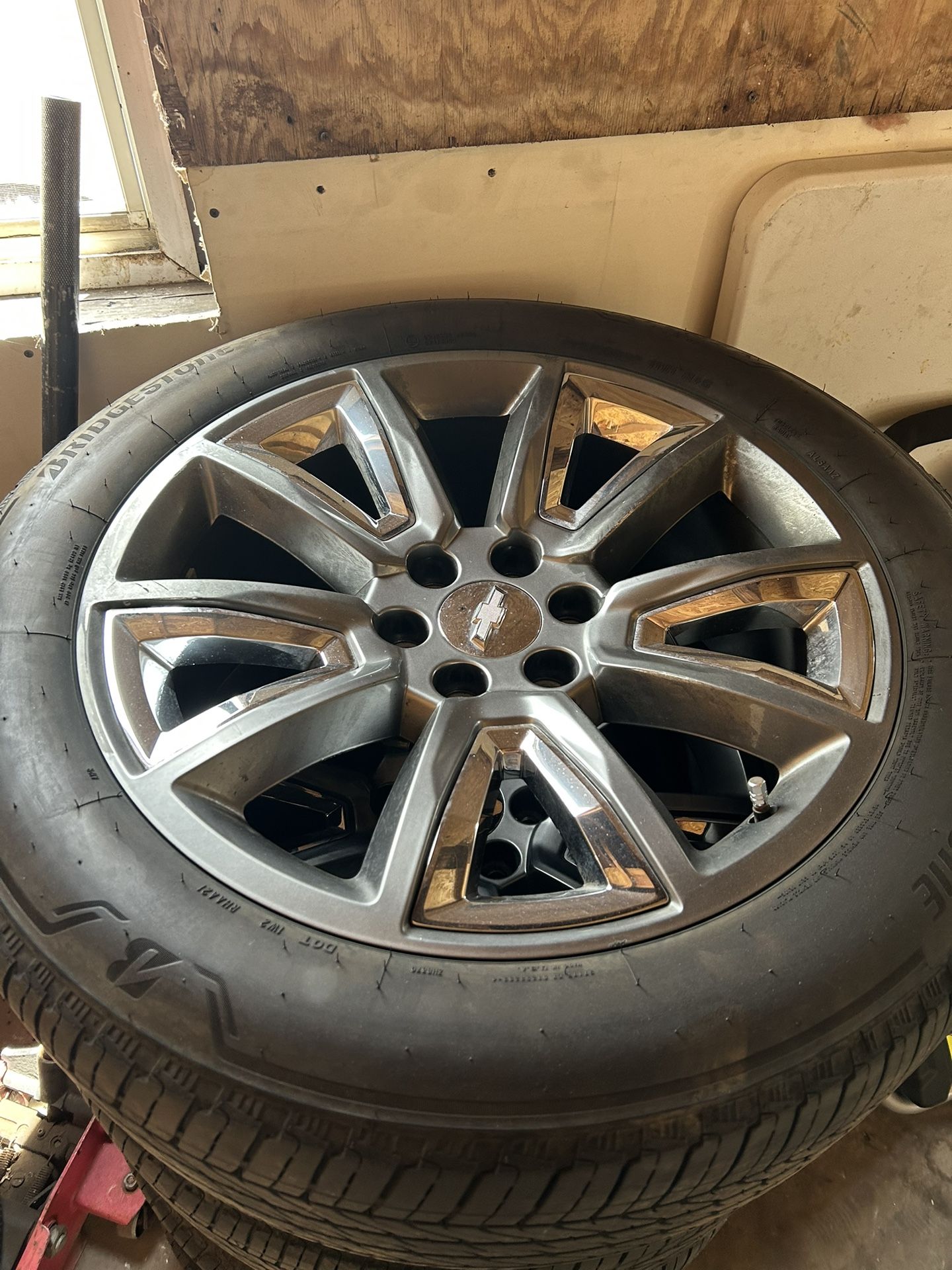 Silverado 6 Lugs