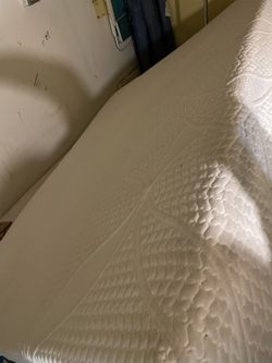 Queen Foam Mattress 11”