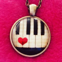 Piano ♥️ Cabochon Pendant Necklace