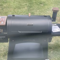 Pit Boss Pellet Smoker/.  Gaming System pS5