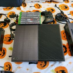 Xbox One With Kinnect 9 Games 200 OBO