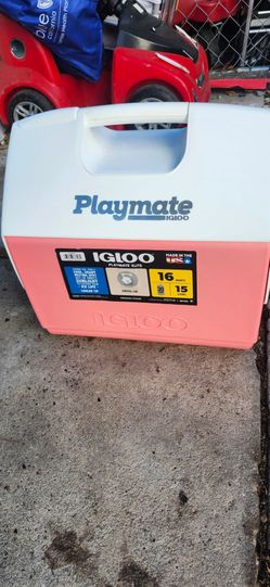 Igloo Laguna 28 Quart Coolers