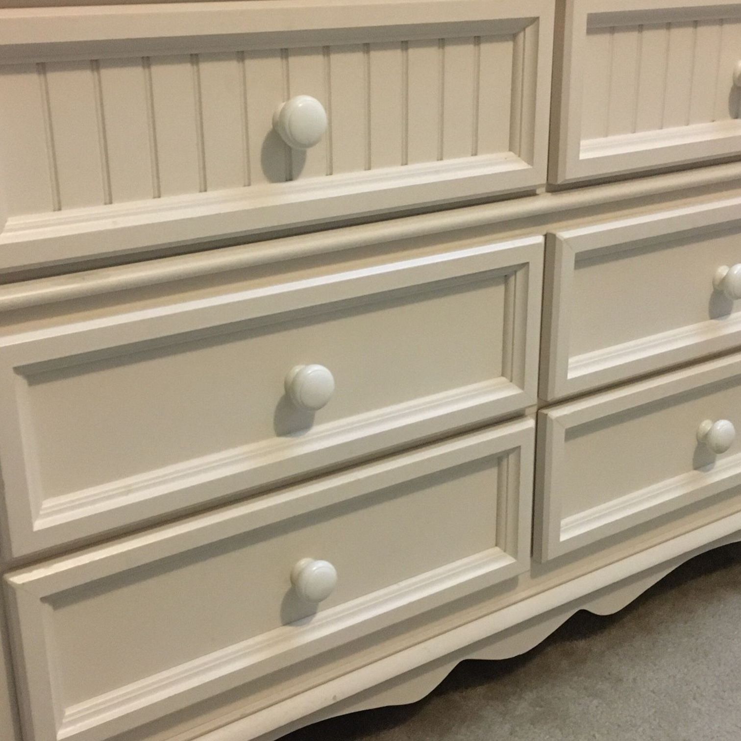 Bassett solid wood dresser chest of wooden drawers off white beige