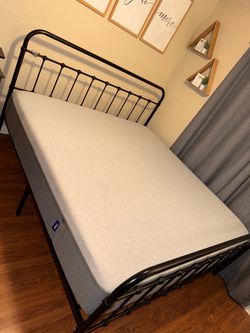 King size bed