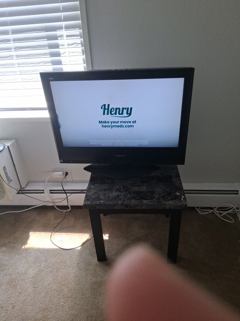Panasonic TV  32 Inch