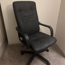 Black Desk Chair / Office Chair