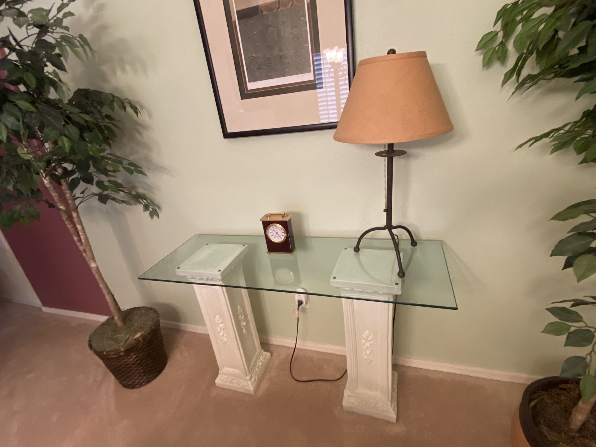 2-Piece Column Statues