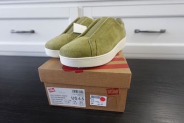 Size 6.5 FitFlop Women’s Rally Elastic Suede Slip-On Sneakers – Khaki Green