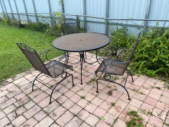 Black Iron Mesh Patio Dining Set