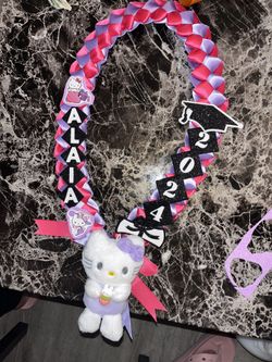 graduation leis
