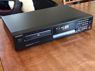 Sony CDP-215 Nice Single-Disc CD Player