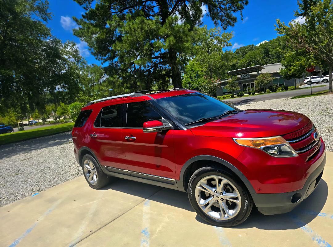 2015 Ford Explorer