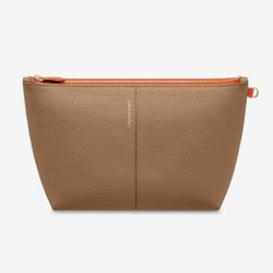 Maison de Sabre The Medium Flaire Pouch in Manhattan Sandstone Camel NWOB