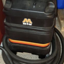 Mi-T-M Wet/Dry Vac