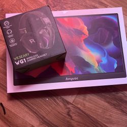 Portable Monitor & Wireless Gaming Headset 