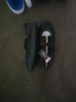 Girl Size 4 School Shoes
