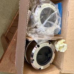 1(contact info removed) Kia Sportage Locking Hubs