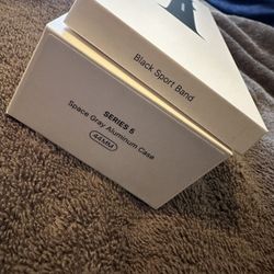 Space Gray Apple Watch Series 5