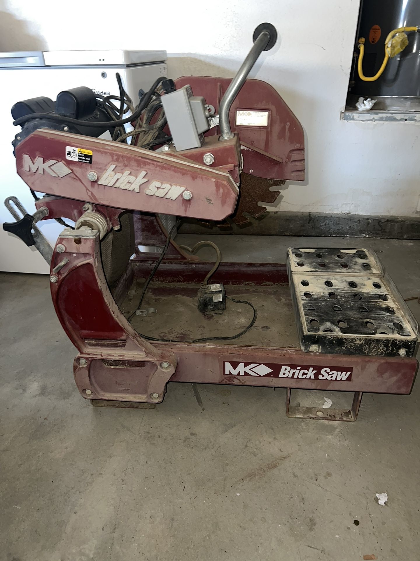 MK Brick Saw