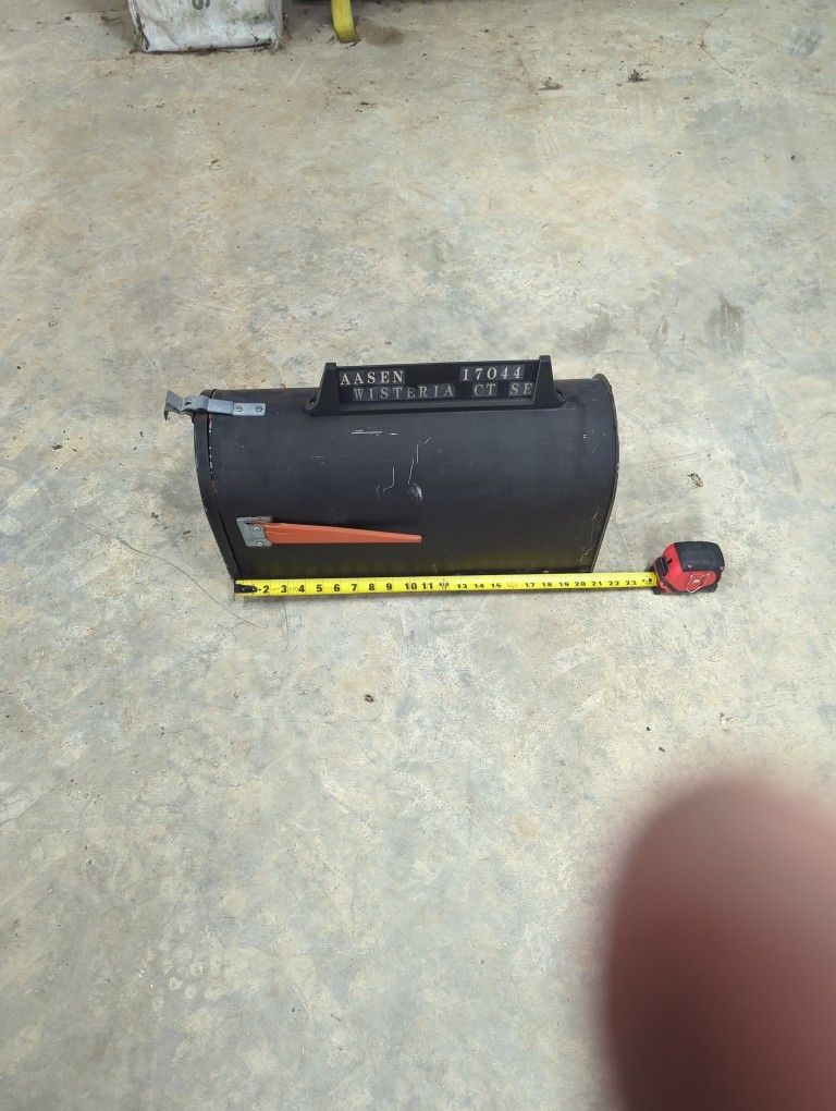Mail Box