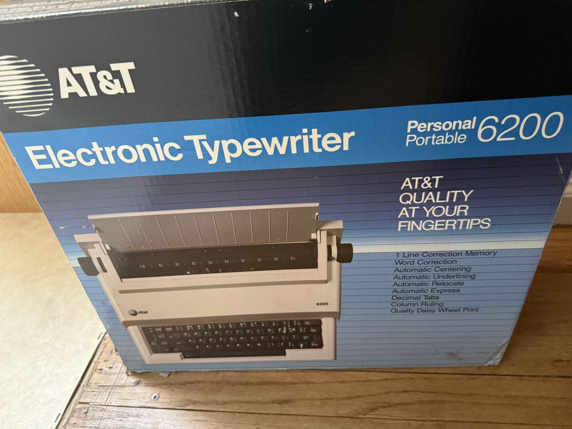 AT&T Electric Typewriter Tested Pd 189 In 89