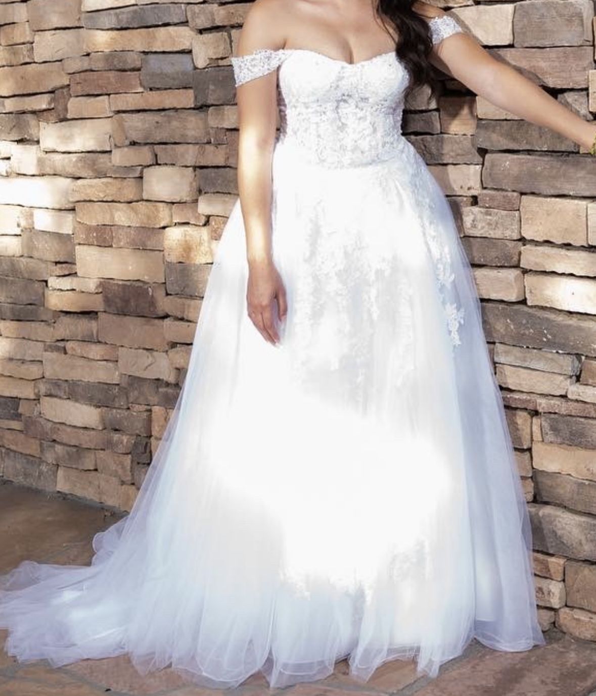 Size 10 David’s Bridal Wedding Dress