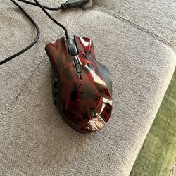 Razor NAGA Gaming Mouse