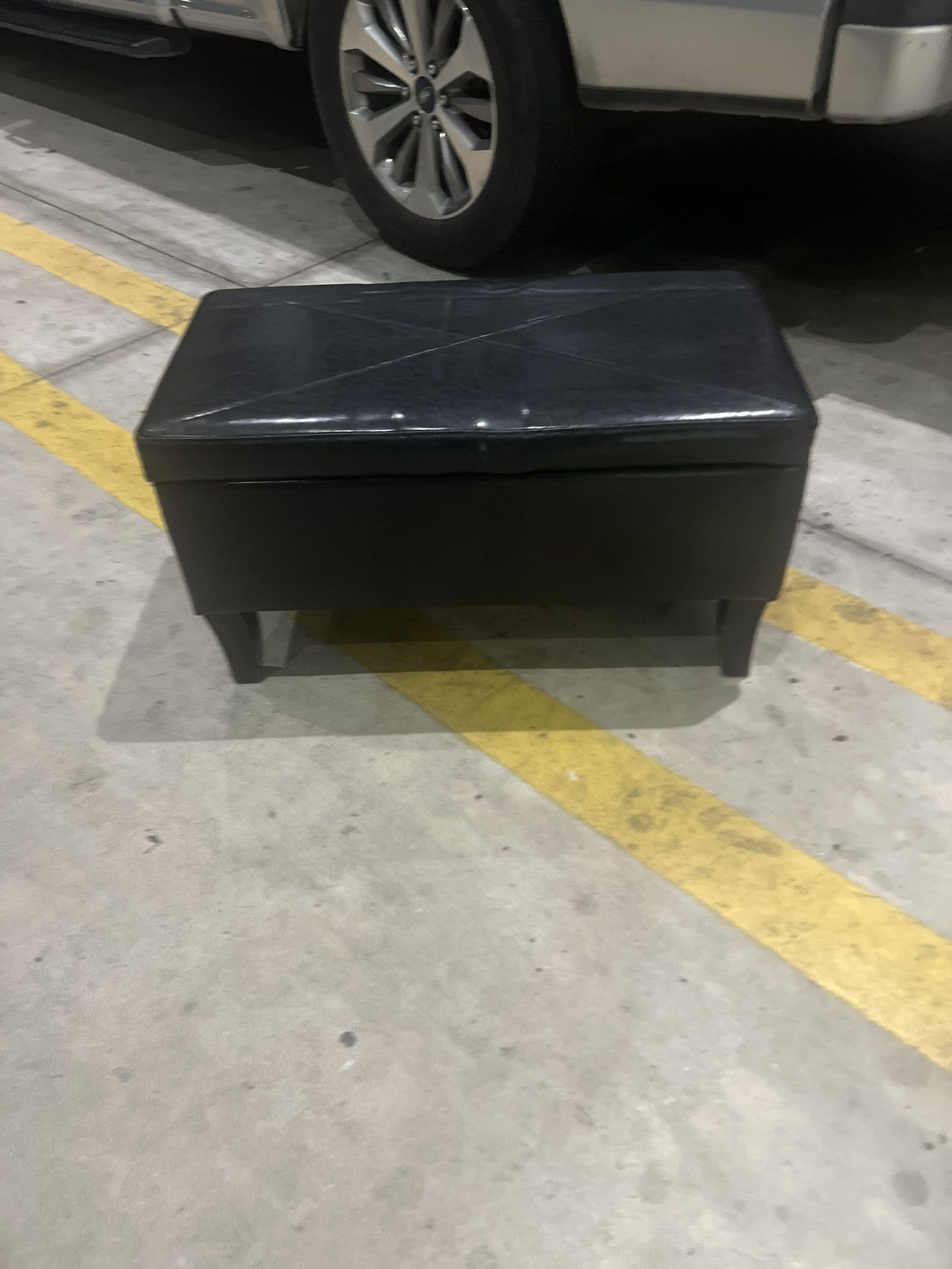 Small Storage Bench